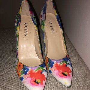 Guess Multi-Color Floral Heels